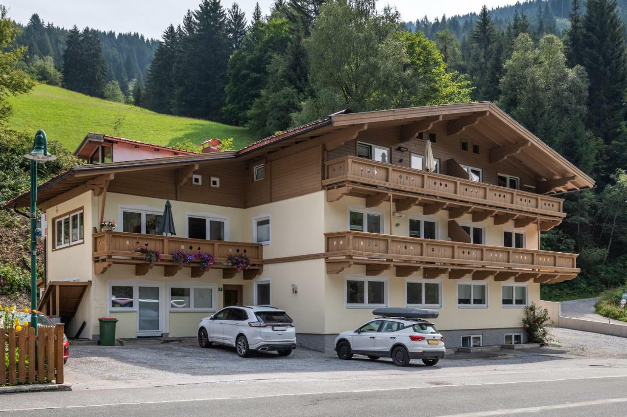 Apartamento Haus Dienten Dienten am Hochkönig Exterior foto